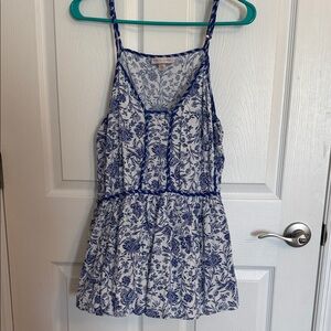 Knox Rose Blue and White Floral Tank